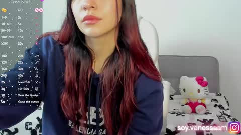 Snapshot of bam_atenea chatting on 12/06/24, 01:44 Vanessa online show from 12/06/24, 01:44