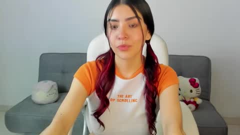 Snapshot of bam_atenea chatting on 12/14/24, 06:02 Vanessa online show from 12/14/24, 06:02