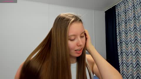 Kira online show from 12/26/24, 09:15