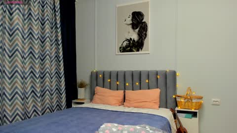 Kira online show from 01/29/25, 02:51