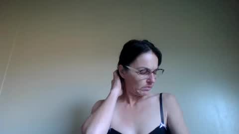 bamacpl80 online show from 02/28/25, 01:14