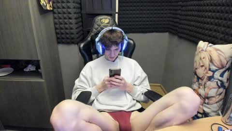 Gaz online show from 12/08/24, 04:04