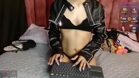 Snapshot of bambi__angels chatting on 02/04/26, 03:29 Arianna online show from 02/04/26, 03:29
