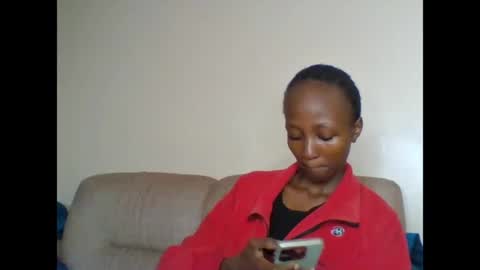 Snapshot of bambi_bunnie chatting on 06/17/26, 01:34 Bambi online show from 06/17/26, 01:34