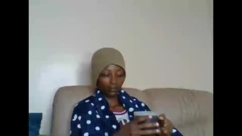 Snapshot of bambi_bunnie chatting on 07/04/26, 08:09 Bambi online show from 07/04/26, 08:09