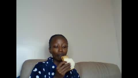 Snapshot of bambi_bunnie chatting on 07/08/26, 10:31 Bambi online show from 07/08/26, 10:31