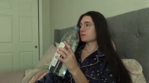 bambifarrina online show from 11/15/25, 09:21