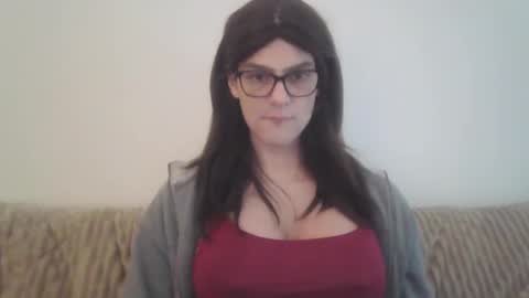 Bambi online show from 05/25/26, 06:36