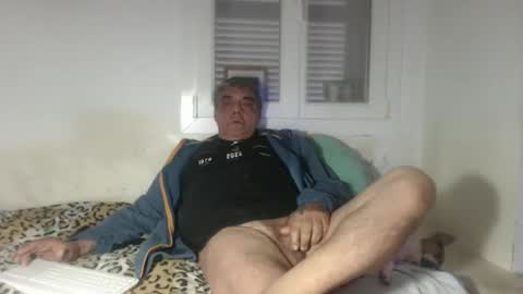 Snapshot of bambino6060 chatting on 01/31/25, 07:07 bambino6060 online show from 01/31/25, 07:07