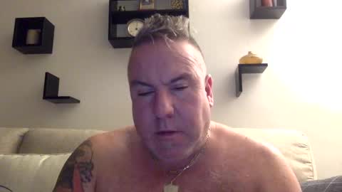 banana5289 online show from 02/01/25, 09:00