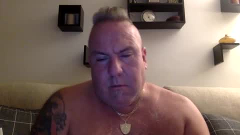 banana5289 online show from 09/27/25, 08:52