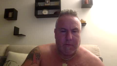 banana5289 online show from 10/13/25, 12:27