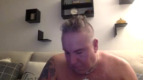 banana5289 online show from 10/30/25, 07:14