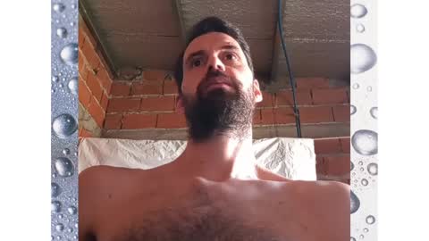 Snapshot of banana_argen_15 chatting on 01/12/25, 06:49 Ezequiel online show from 01/12/25, 06:49