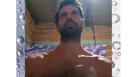 Snapshot of banana_argen_15 chatting on 02/09/25, 01:44 Ezequiel online show from 02/09/25, 01:44