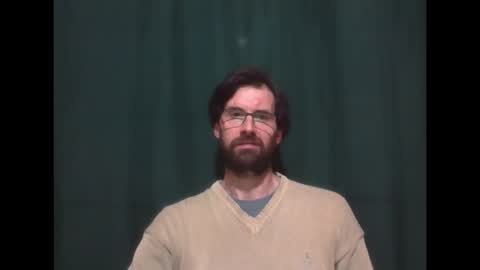 Snapshot of banana_argen_15 chatting on 10/10/25, 02:10 Ezequiel online show from 10/10/25, 02:10