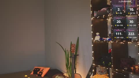 Snapshot of bananya_kitty chatting on 12/07/24, 07:05 Ellen and online show from 12/07/24, 07:05