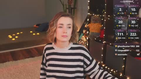 Snapshot of bananya_kitty chatting on 12/15/24, 01:57 Ellen and online show from 12/15/24, 01:57