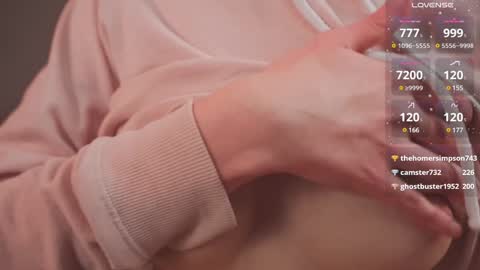 Snapshot of bananya_kitty chatting on 01/26/25, 06:06 Ellen and online show from 01/26/25, 06:06