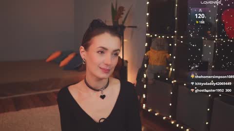 Snapshot of bananya_kitty chatting on 02/08/25, 09:03 Ellen and online show from 02/08/25, 09:03