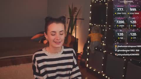 Snapshot of bananya_kitty chatting on 02/09/25, 10:00 Ellen and online show from 02/09/25, 10:00