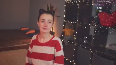 Snapshot of bananya_kitty chatting on 02/12/25, 06:09 Ellen and online show from 02/12/25, 06:09