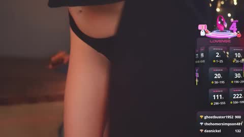 Snapshot of bananya_kitty chatting on 02/25/25, 01:50 Ellen and online show from 02/25/25, 01:50