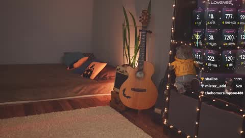 Snapshot of bananya_kitty chatting on 03/05/25, 09:59 Ellen and online show from 03/05/25, 09:59