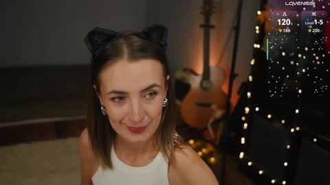 Snapshot of bananya_kitty chatting on 10/07/25, 09:56 Ellen and online show from 10/07/25, 09:56