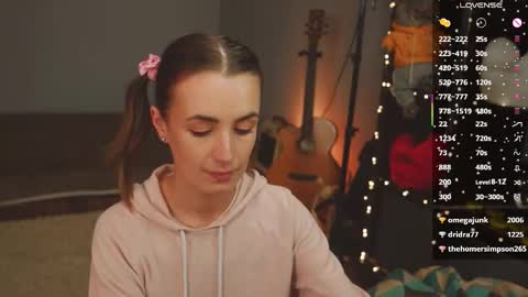 Snapshot of bananya_kitty chatting on 11/04/25, 04:17 Ellen and online show from 11/04/25, 04:17