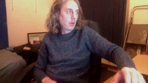 Snapshot of bangintoleather chatting on 10/05/25, 02:10 bangintoleather online show from 10/05/25, 02:10