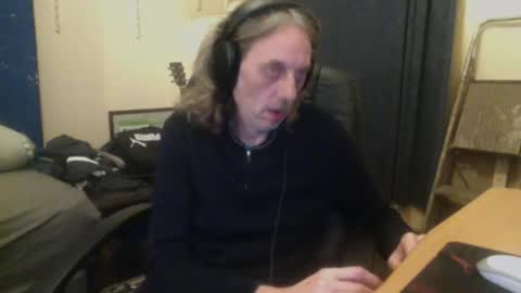 bangintoleather online show from 11/11/25, 04:01