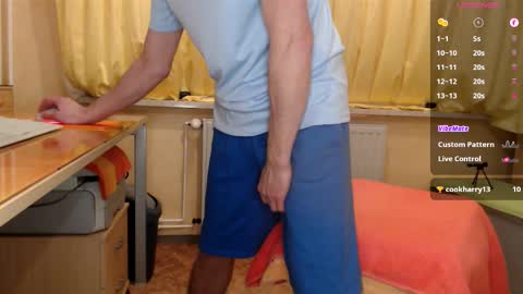       online show from 11/23/25, 08:19