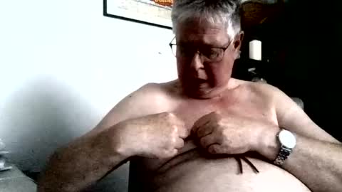 Snapshot of baratch chatting on 08/03/26, 12:10 baratch online show from 08/03/26, 12:10