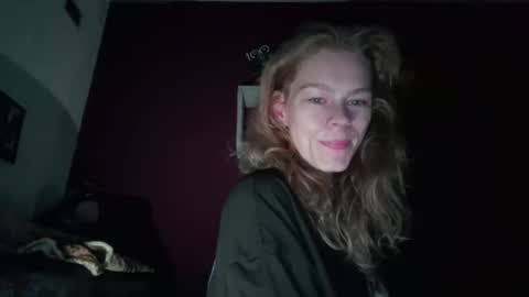 Snapshot of barbara53000 chatting on 10/15/25, 08:47 charliejones online show from 10/15/25, 08:47