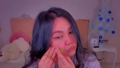 Barbie Kim online show from 12/14/24, 01:06