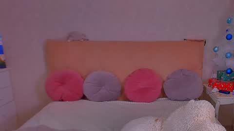 Barbie Kim online show from 12/28/24, 10:02