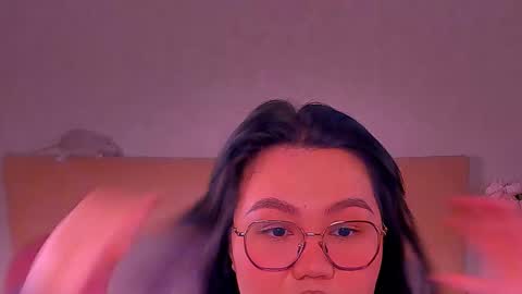 Barbie Kim online show from 02/21/25, 10:48