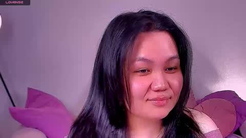 Barbie Kim online show from 11/28/25, 01:58