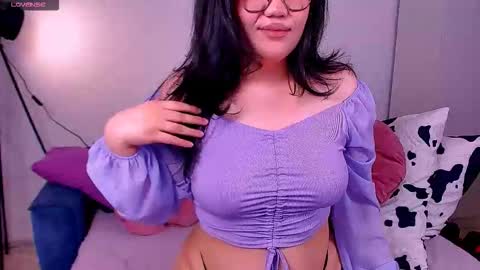 Snapshot of barbara_bb chatting on 03/21/26, 01:43 Barbie Kim online show from 03/21/26, 01:43