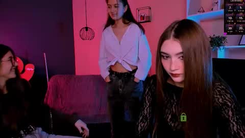 Snapshot of barbara_crazy chatting on 12/22/25, 08:22 barbara_crazy online show from 12/22/25, 08:22