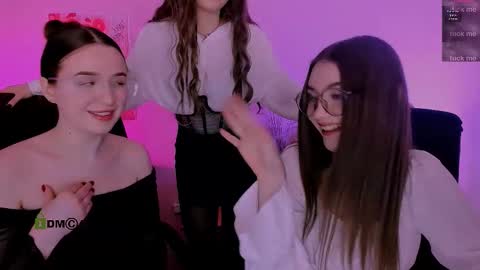 Snapshot of barbara_crazy chatting on 02/03/26, 10:20 barbara_crazy online show from 02/03/26, 10:20