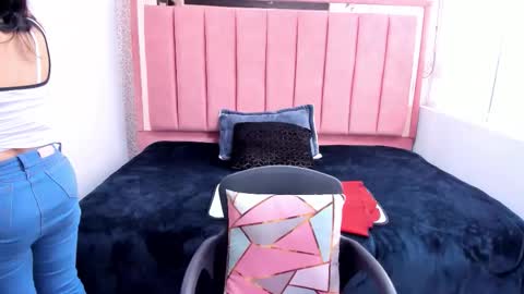 B A R B A R A online show from 11/19/25, 12:05