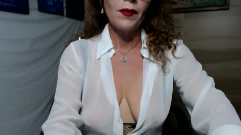 Snapshot of barbaradominatrix chatting on 12/17/25, 08:37 BARBARA DOMME online show from 12/17/25, 08:37