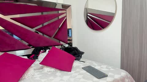 Barbara  online show from 05/04/26, 12:01