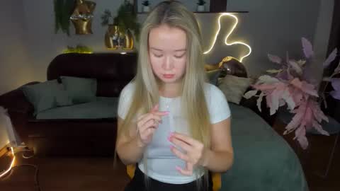 Barbara online show from 10/24/25, 10:44