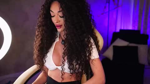 Snapshot of barbaramonn_ chatting on 03/20/26, 02:44 Ana online show from 03/20/26, 02:44