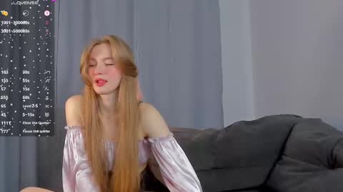 Snapshot of barbbiiedoll chatting on 02/16/25, 10:10 Kendall online show from 02/16/25, 10:10