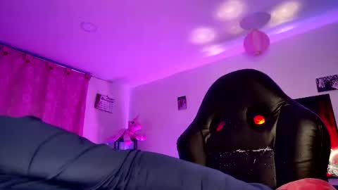 sexy Barbie online show from 06/17/26, 11:27
