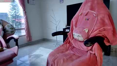 sexy Barbie online show from 07/18/26, 07:50